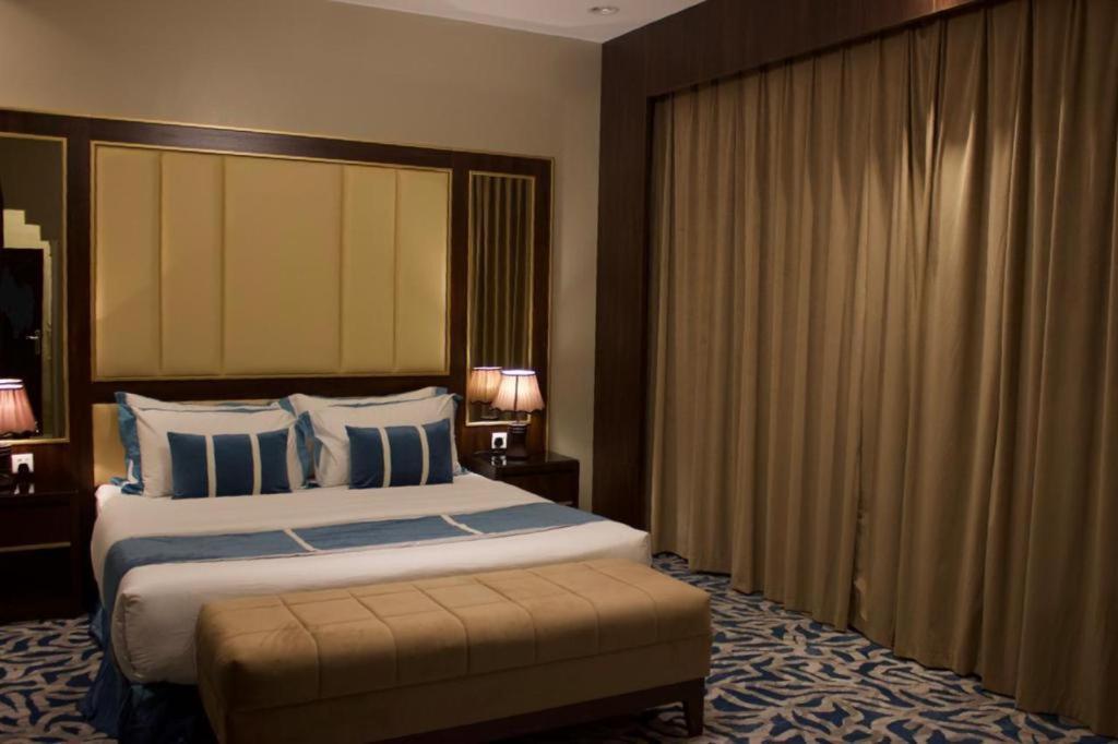 فندق كيان - Kyan Hotel Khamis Mushait Buitenkant foto